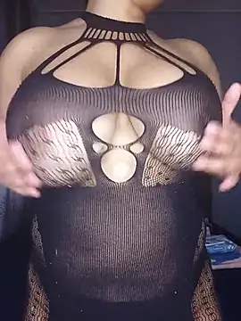 Sultrytits6 online show from 20, 7, 2026