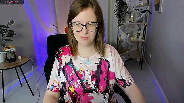 Snapshot of arizzzona chatting on 2, 11, 2025 arizzzona online show from 2, 11, 2025