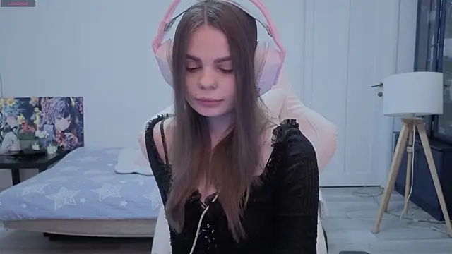 Snapshot of xAlisontiny chatting on 19, 2, 2026 xAlisontiny online show from 19, 2, 2026