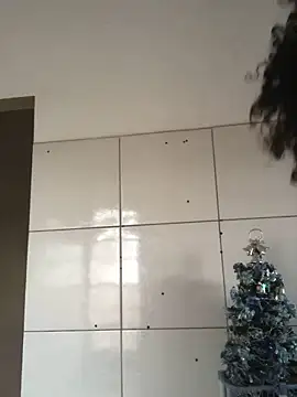 Lorennapires online show from 5, 1, 2026