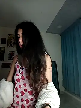 caramel doll   online show from 11, 10, 2025