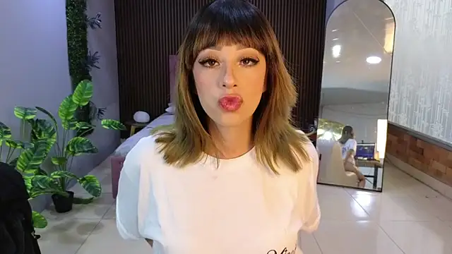 sexengel lisa online show from 17, 2, 2026