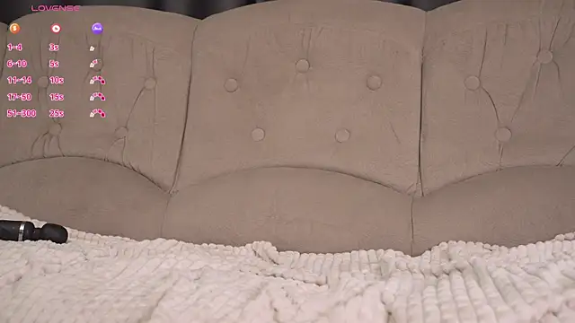 RanyThomson online show from 5, 10, 2025