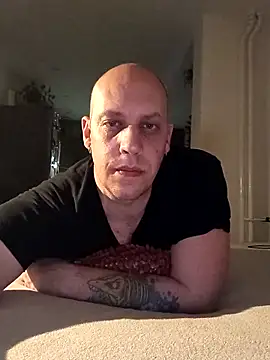 Snapshot of Kobradera1984 chatting on 4, 3, 2026 Kobradera1984 online show from 4, 3, 2026