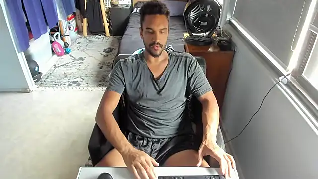 CassiusJohnson online show from 17, 10, 2025