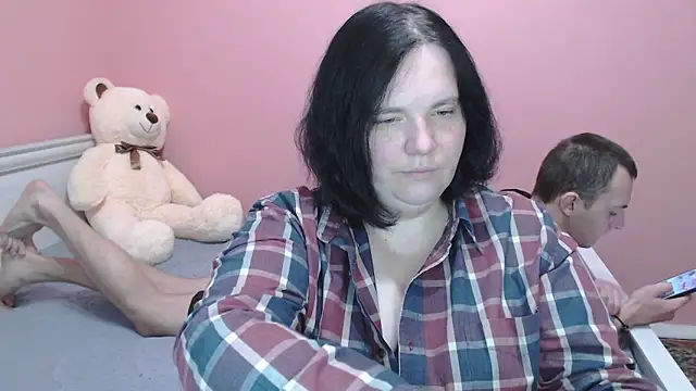  alexandra ray  online show from 25, 10, 2025