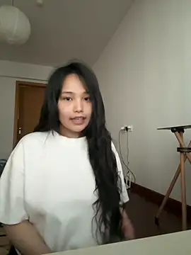 Snapshot of eee79bbb chatting on 17, 6, 2026 eee79bbb online show from 17, 6, 2026