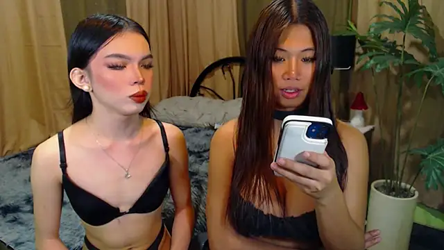 Snapshot of TWINKTRANSSHANEL chatting on 12, 10, 2025 TWINKTRANSSHANEL online show from 12, 10, 2025