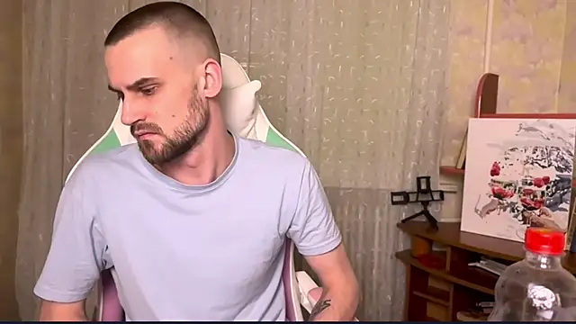 Snapshot of Iveraan chatting on 30, 11, 2025 Iveraan online show from 30, 11, 2025