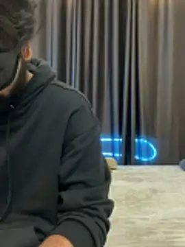 vickyandtania online show from 22, 12, 2025