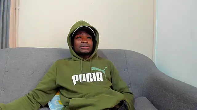 Snapshot of COMPTON_01 chatting on 10, 10, 2025 COMPTON 01 online show from 10, 10, 2025