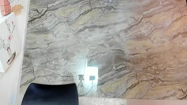 Snapshot of COMPTON_01 chatting on 1, 11, 2025 COMPTON 01 online show from 1, 11, 2025