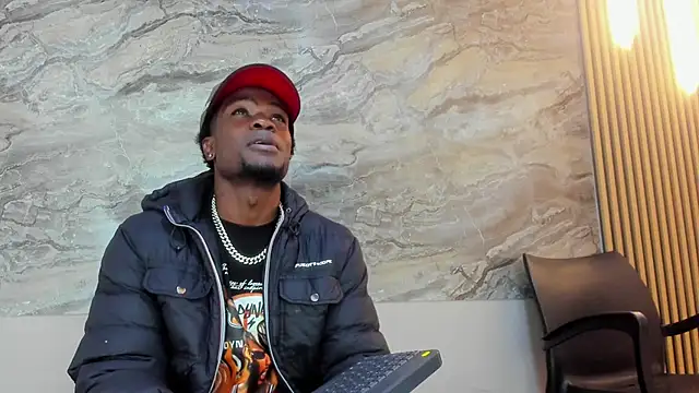 Snapshot of COMPTON_01 chatting on 7, 11, 2025 COMPTON 01 online show from 7, 11, 2025