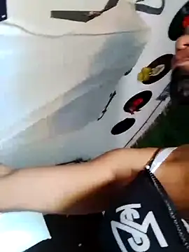 Snapshot of Angelita_culona chatting on 4, 10, 2025 Angelita culona online show from 4, 10, 2025