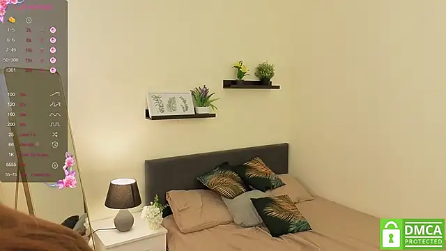 Snapshot of Eileen_Burton chatting on 10, 10, 2025 Eileen Burton online show from 10, 10, 2025