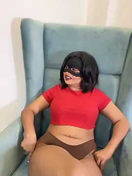 Snapshot of elza_laana chatting on 10, 11, 2025 elza laana online show from 10, 11, 2025