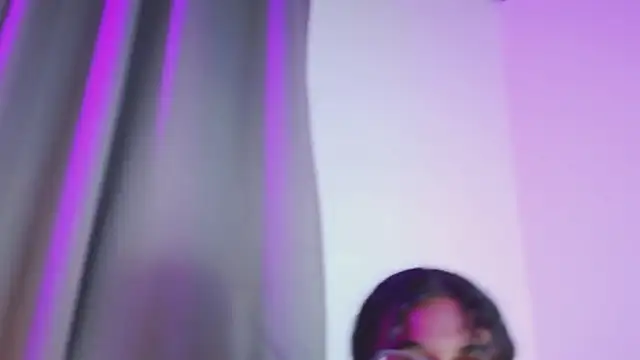 luna valen online show from 26, 10, 2025