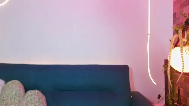 luna valen online show from 18, 3, 2026