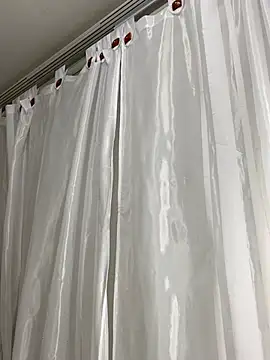 Rose monroee online show from 26, 4, 2026