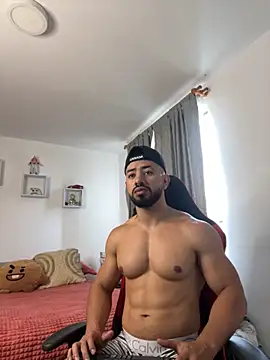 Ezzio Scolaro online show from 15, 11, 2025