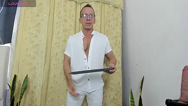  axelking  online show from 5, 6, 2026