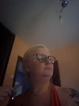 Snapshot of NieMaJazdyBezGwiazdy7883 chatting on 26, 10, 2025 NieMaJazdyBezGwiazdy7883 online show from 26, 10, 2025