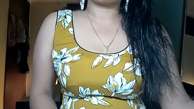 Snapshot of horny_milf_couple chatting on 13, 6, 2026 horny milf couple online show from 13, 6, 2026