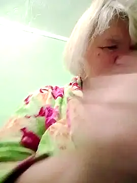 LusiyaGold5 online show from 15, 10, 2025