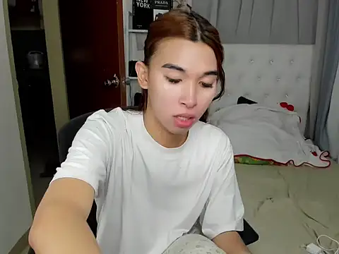 Yourdreamgoddess online show from 6, 1, 2026