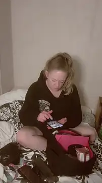 amandatheblondewife online show from 7, 1, 2026