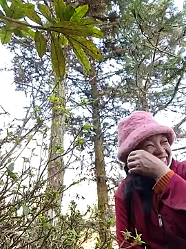 miomio-12 online show from 19, 12, 2025