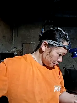 miomio-12 online show from 23, 4, 2026