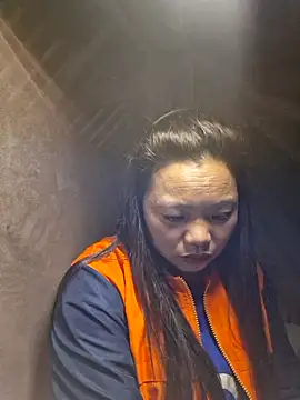 miomio-12 online show from 25, 4, 2026