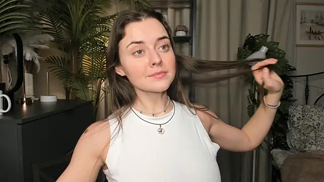 ThelmaJusto online show from 29, 11, 2025