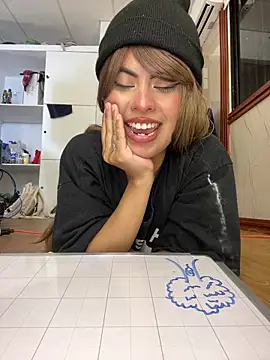 Eva Feller69 online show from 21, 4, 2026