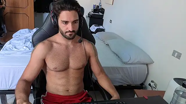 Al3xox02 online show from 4, 6, 2026