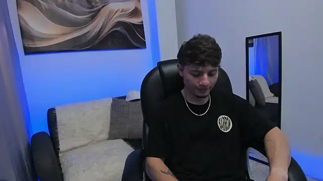 Snapshot of Leoo_Miller chatting on 7, 3, 2026 Leoo Miller online show from 7, 3, 2026