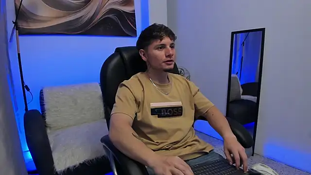 Snapshot of Leoo_Miller chatting on 8, 3, 2026 Leoo Miller online show from 8, 3, 2026