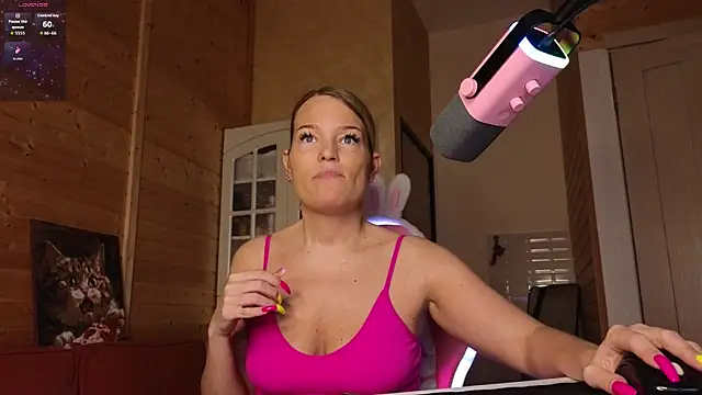 Lady Shine online show from 28, 5, 2026