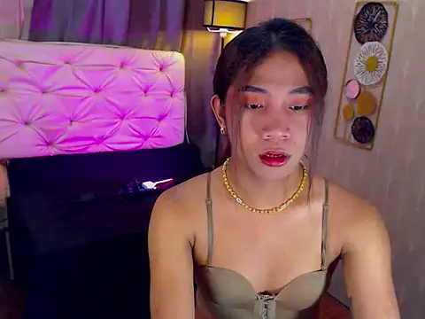 Snapshot of Seductive_nathalie chatting on 10, 11, 2025 Seductive nathalie online show from 10, 11, 2025