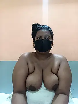 Snapshot of Mallika-collage chatting on 27, 5, 2026 Mallika-collage online show from 27, 5, 2026