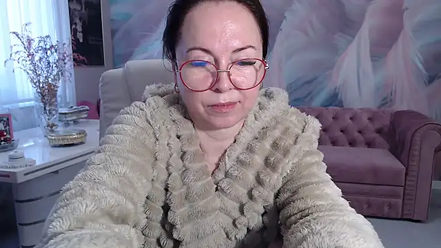 Arisa5000 online show from 19, 1, 2025