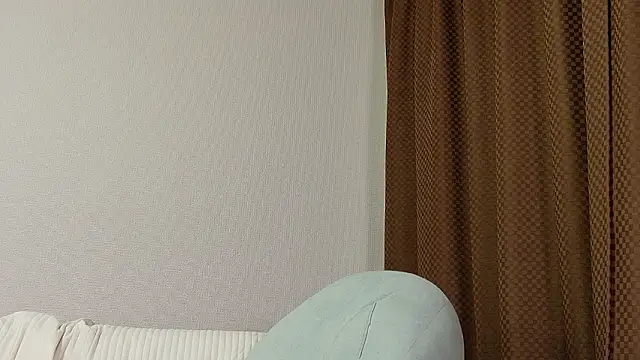 Snapshot of mio_k1 chatting on 8, 11, 2025 mio k1 online show from 8, 11, 2025