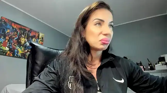 Alesyamuscledollxh online show from 2, 3, 2025