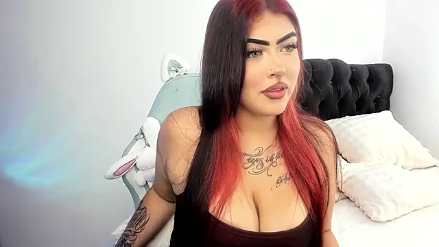 Snapshot of hollycute__ chatting on 5, 3, 2026 hollycute online show from 5, 3, 2026