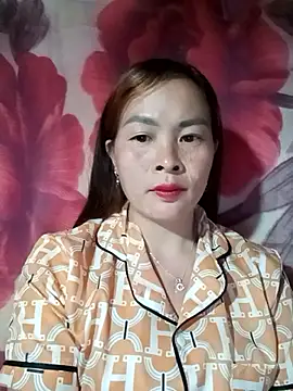 Snapshot of lucky774- chatting on 29, 10, 2025 lucky774- online show from 29, 10, 2025