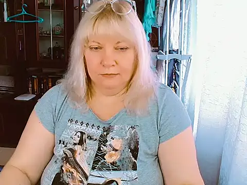 Snapshot of DiamondNata chatting on 17, 10, 2025 DiamondNata online show from 17, 10, 2025