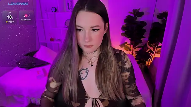 Snapshot of BlackSabbath_ chatting on 30, 11, 2025 BlackSabbath online show from 30, 11, 2025