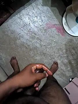 Bull For Cuckold Realmeet online show from 26, 4, 2026