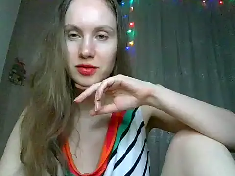 Lynirina online show from 10, 5, 2026